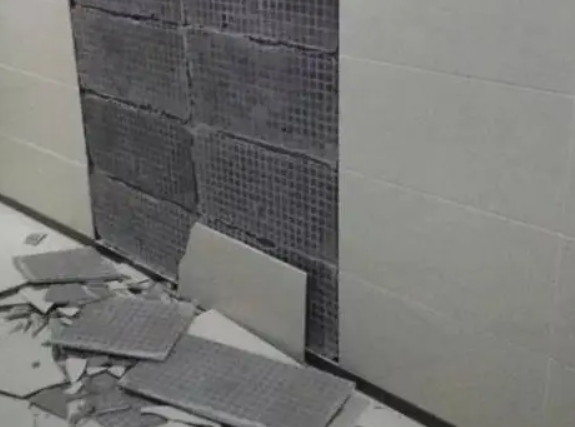 驻马店市瓷砖空鼓维修公司分享下驻马店市墙砖松动维修的知识